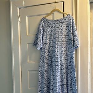 Very feminine blue maxi dress